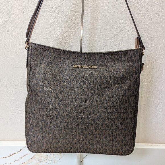 Michael Kors crossbody bag, looks brand new! - Picture 1 of 6